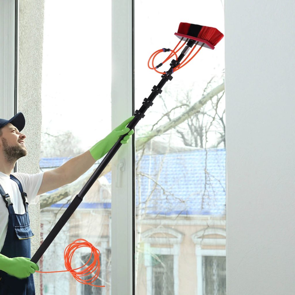 Wie man ein wassergespeistes Pfahlsystem einrichtet Unverzichtbarer Leitfaden für die Fensterreinigung mit reinem Wasser